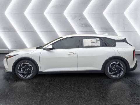 2026 Kia K4 Hatchback EX
