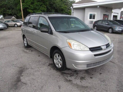 2004 Toyota Sienna for sale at St. Mary Auto Sales in Hilliard OH