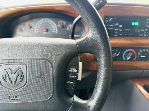 2000 Dodge Ram Van 1500