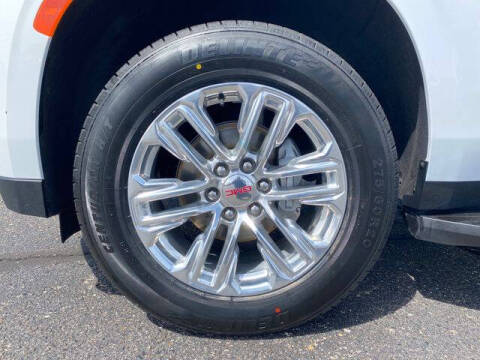 2024 GMC Yukon SLT