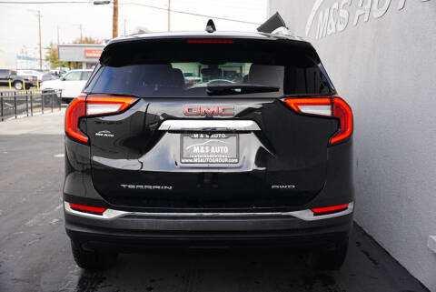 2024 GMC Terrain SLT