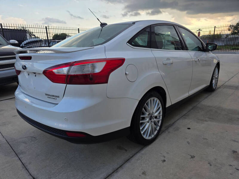 2014 Ford Focus Titanium