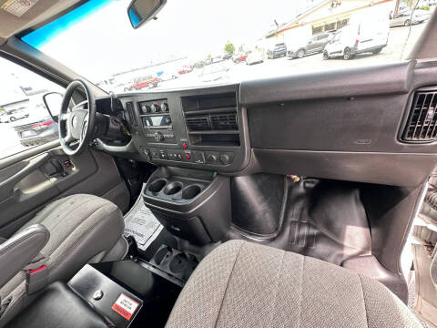 2015 Chevrolet Express 2500