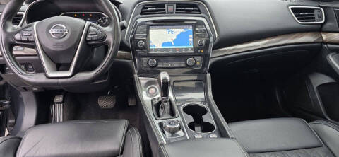 2016 Nissan Maxima Platinum