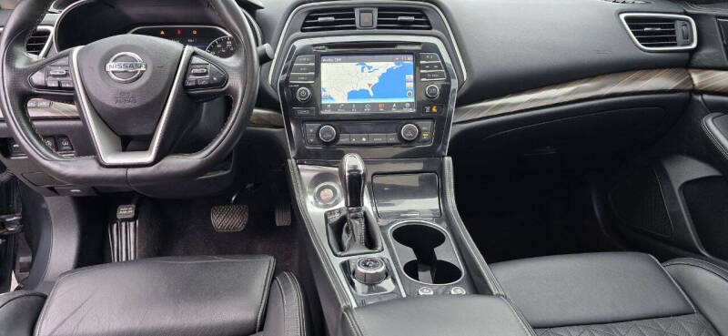 2016 Nissan Maxima Platinum