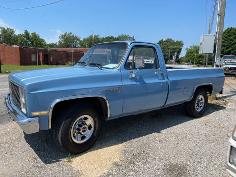 1987 Chevrolet R/V 20 Series for sale at VAUGHN'S USED CARS in Guin AL