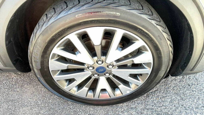 2021 Ford Escape Titanium