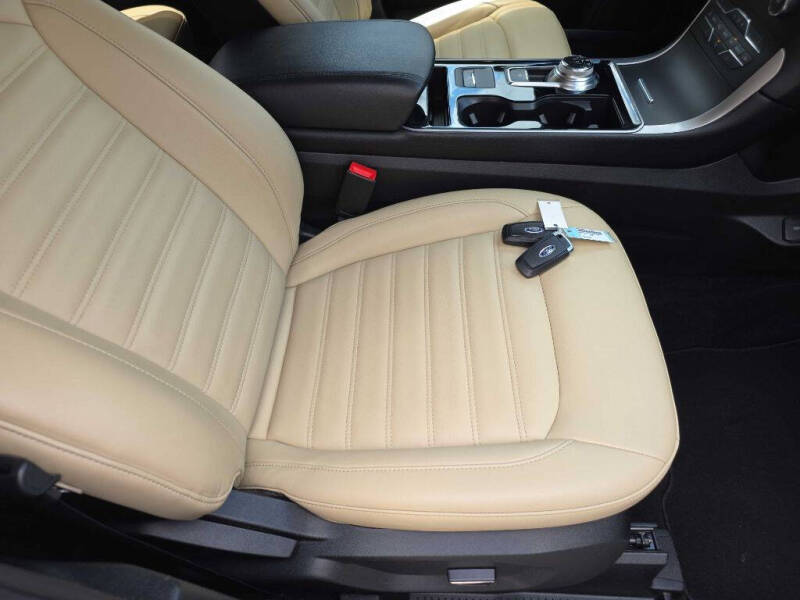 2019 Ford Edge SEL