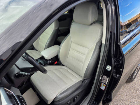 2016 Kia Sorento SX V6