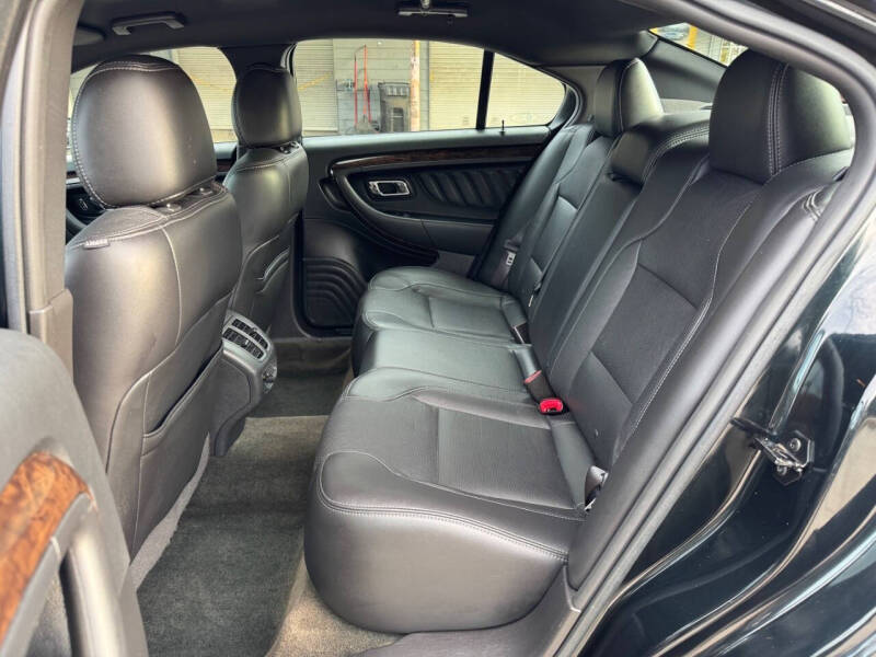 2014 Ford Taurus Limited