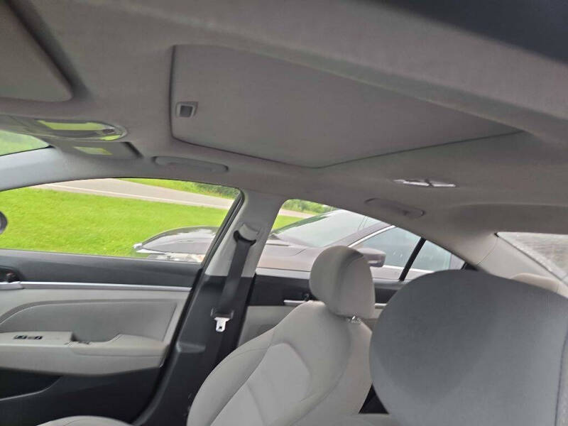 2019 Hyundai Elantra
