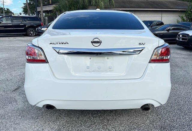 2015 Nissan Altima for sale at Atlantic Car Company in Jacksonville, FL