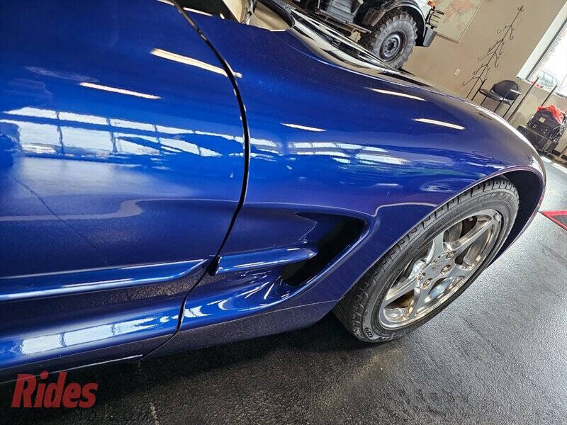 2004 Chevrolet Corvette