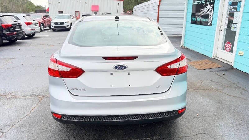 2012 Ford Focus SE