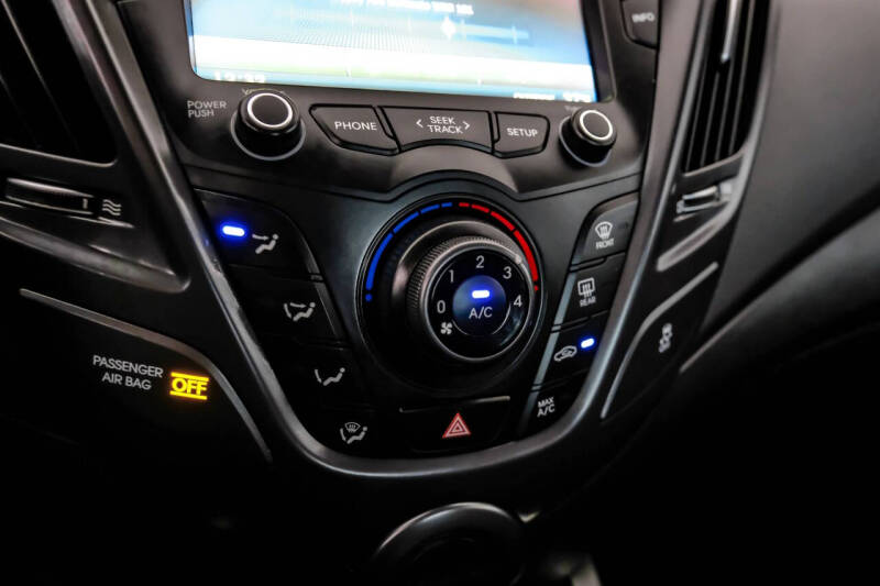 2016 Hyundai Veloster