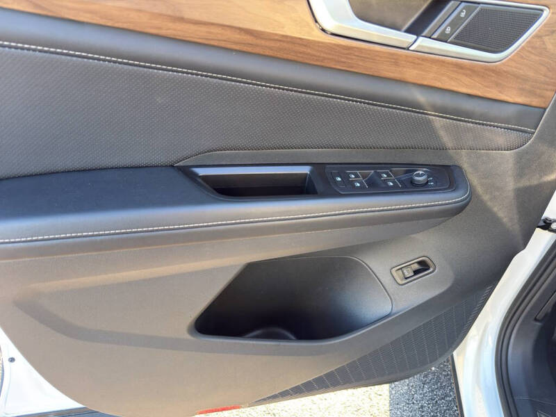 2024 Volkswagen Atlas SE 4Motion