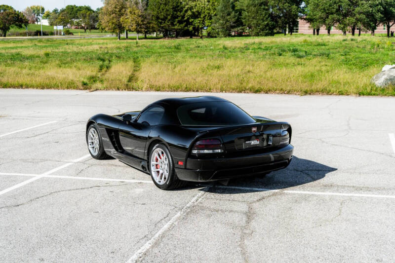 2006 Dodge Viper SRT-10