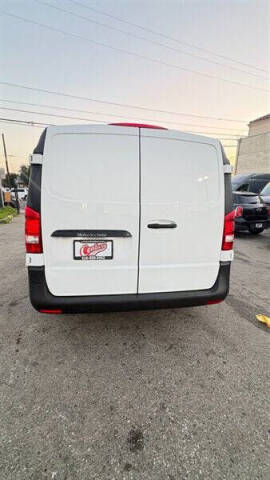 2017 Mercedes-Benz Metris Worker Cargo