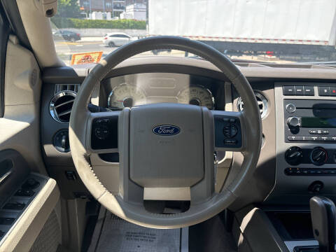2012 Ford Expedition EL XLT
