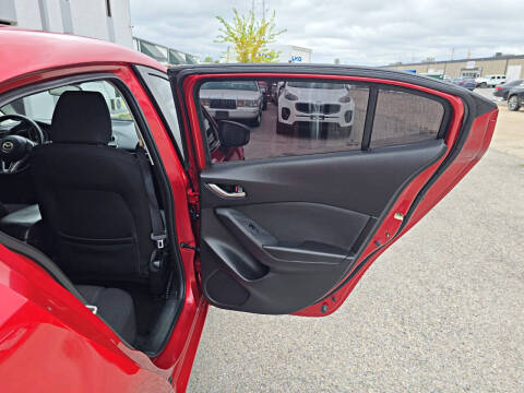 2015 Mazda MAZDA3 i Touring