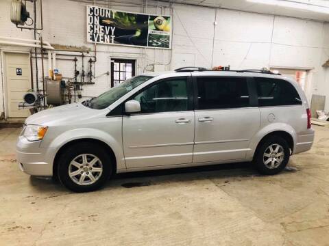 2008 Chrysler Town and Country for sale at Car Corral in Tyler MN