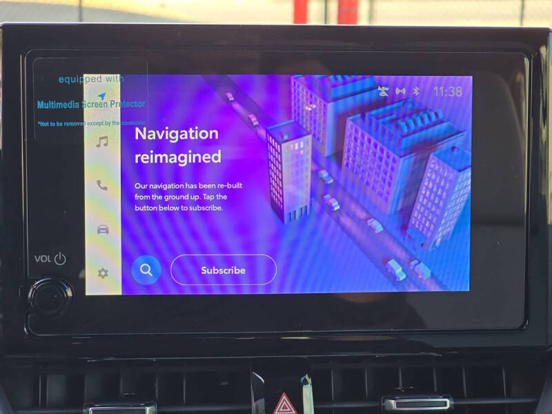 2025 Toyota Corolla Hatchback SE