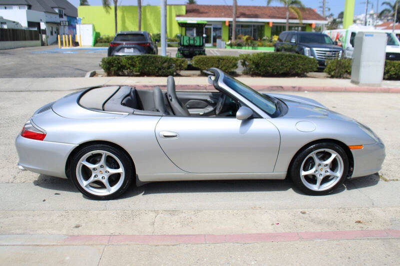 2003 Porsche 911