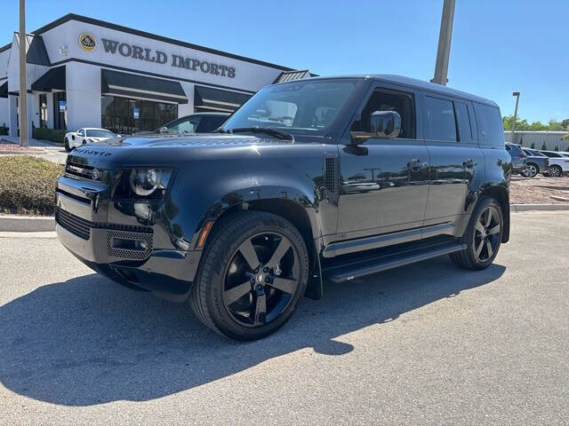 2024 Land Rover Defender 4