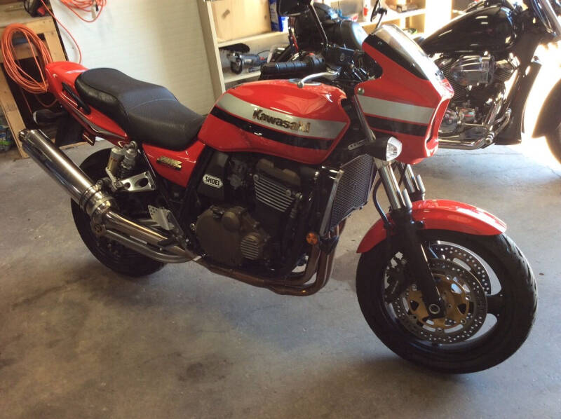 2004 Kawasaki ZRX 1200 R for sale at ABC Cars LLC in Ashland VA