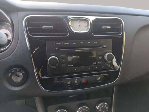 2013 Chrysler 200 Limited