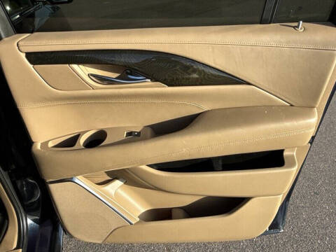 2018 Cadillac Escalade ESV Platinum