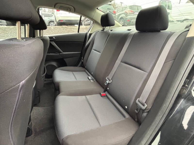 2010 Mazda MAZDA3 i Sport