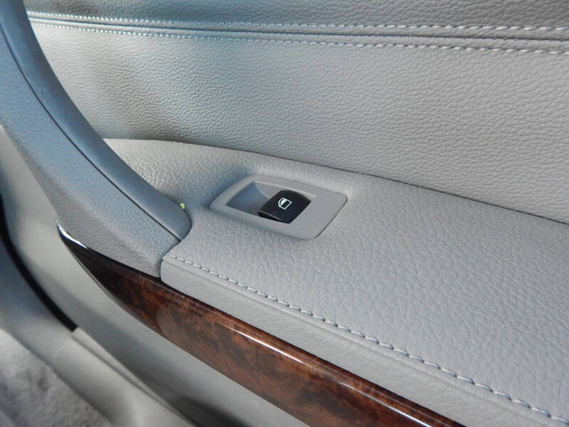 2010 BMW 3 Series 328i