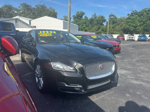 2016 Jaguar XJL Portfolio