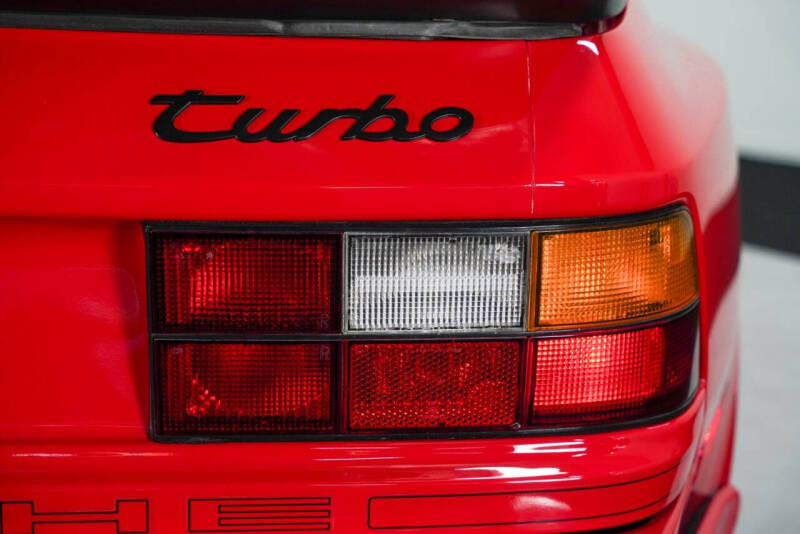 1986 Porsche 944 Turbo