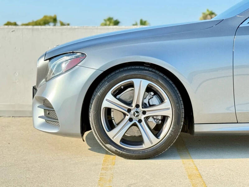 2019 Mercedes-Benz E-Class E 300