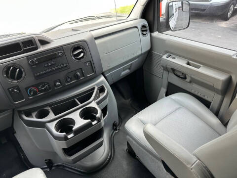 2012 Ford E-Series E-150 XL