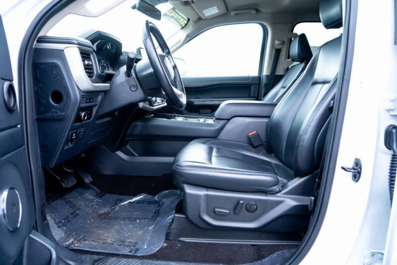 2023 Ford Expedition XLT