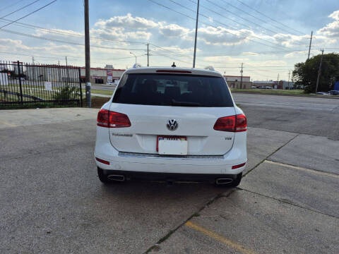 2014 Volkswagen Touareg TDI Lux