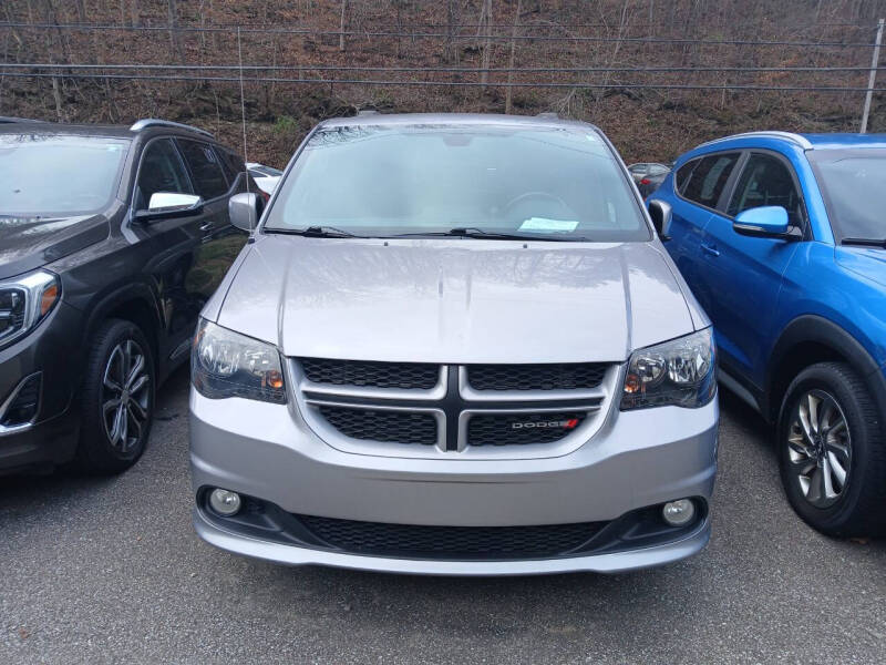2018 Dodge Grand Caravan GT's photo