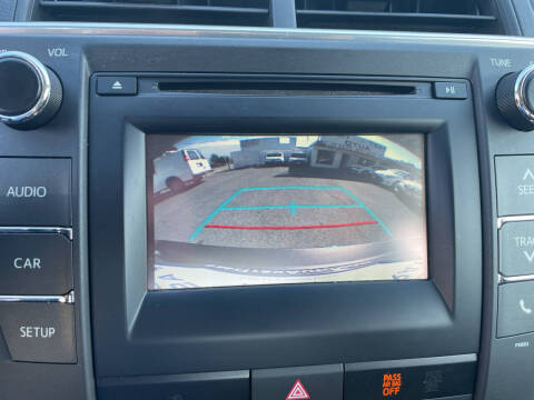 2015 Toyota Camry Hybrid SE