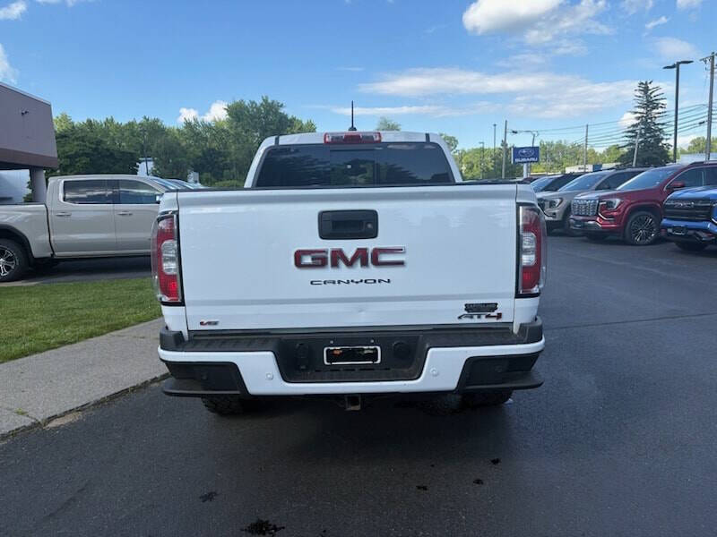 2022 GMC Canyon