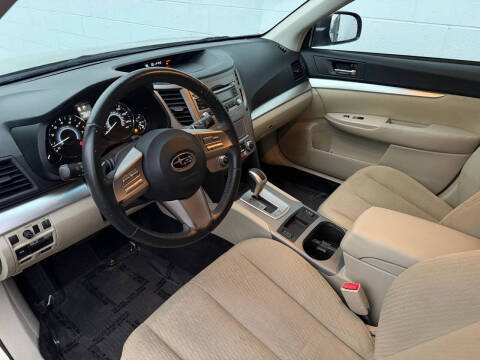 2010 Subaru Outback 2.5i Premium
