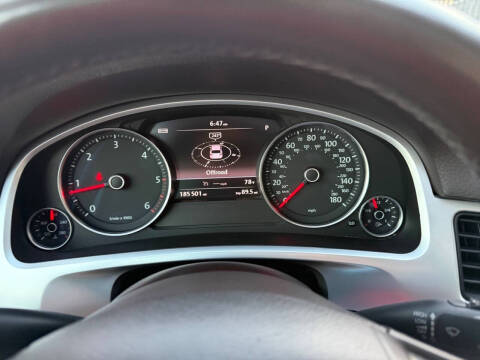 2013 Volkswagen Touareg TDI Lux