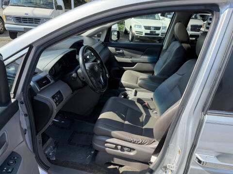 2013 Honda Odyssey EX-L w/DVD