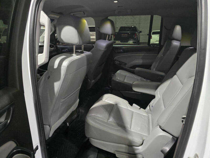 2016 Chevrolet Suburban LT