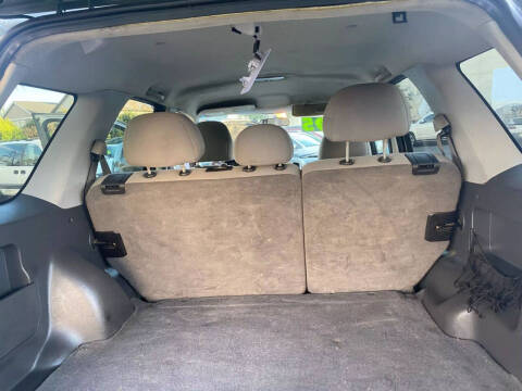 2005 Ford Escape XLT