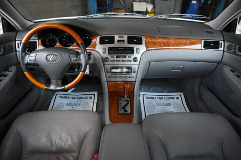 2005 Lexus ES 330