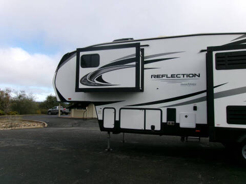2021 Grand Design RV Reflection 303rls