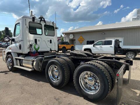 2015 Freightliner Cascadia